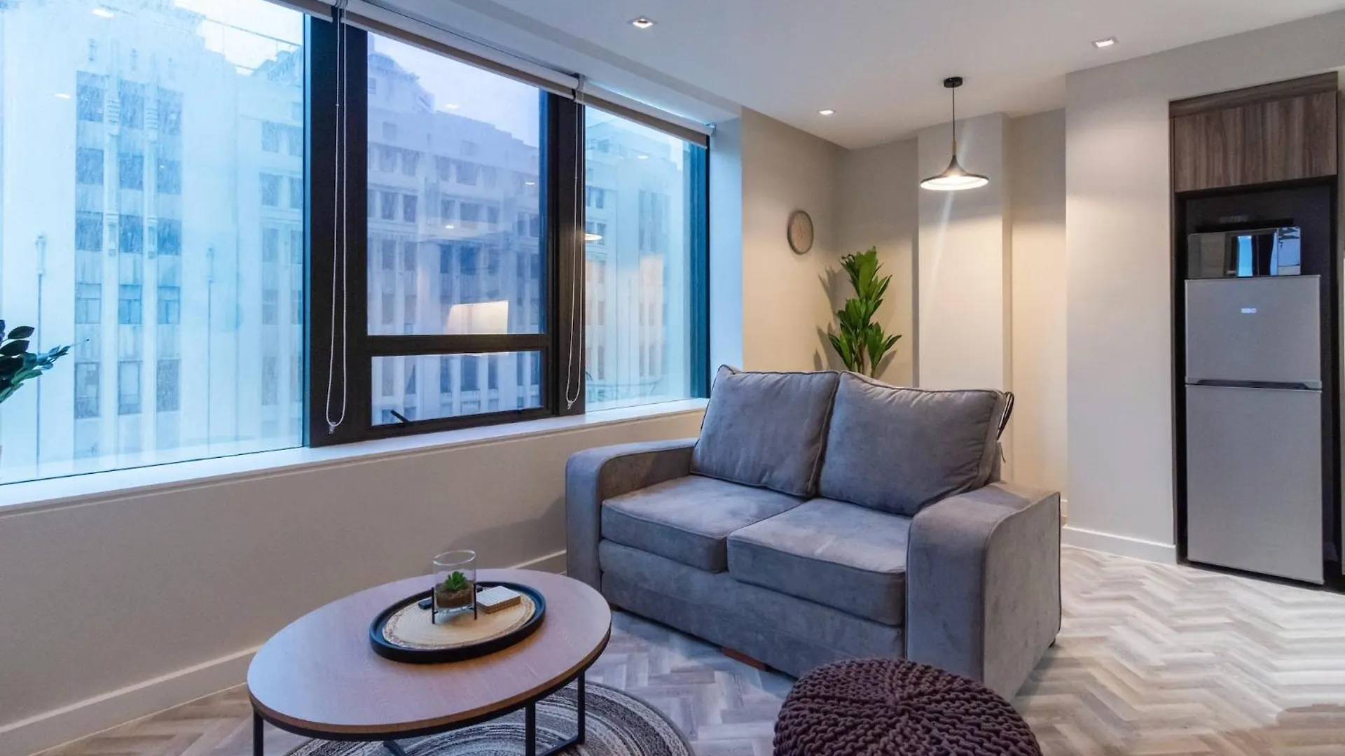 Luxurious One Bed At Foreshore Place Cape Town Apartment